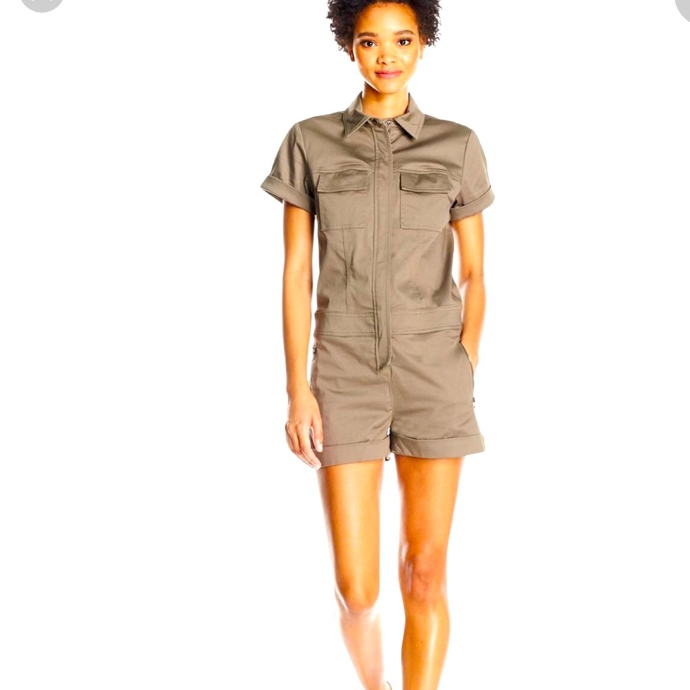 NWT Guess Devon short sleeve jumper